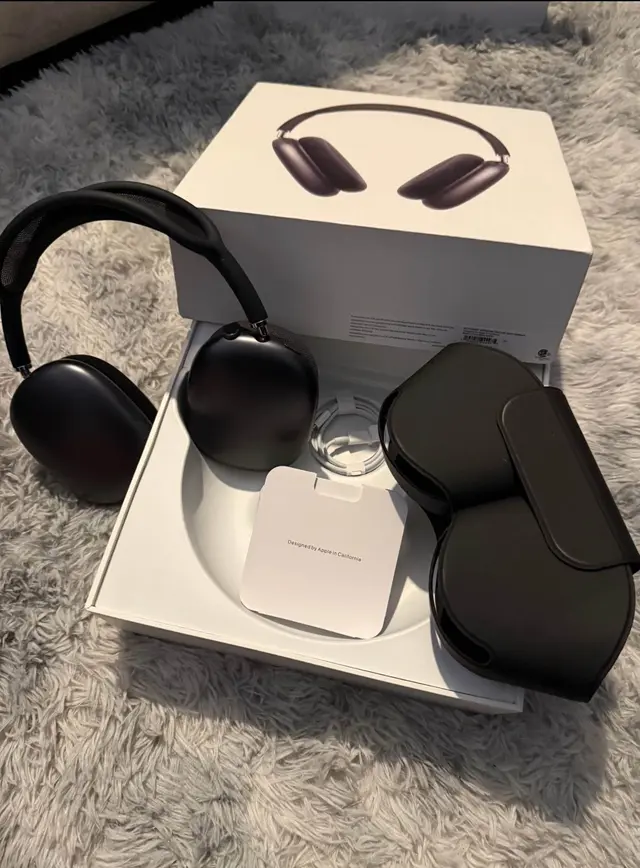 Apple Airpods Max Headphonesv